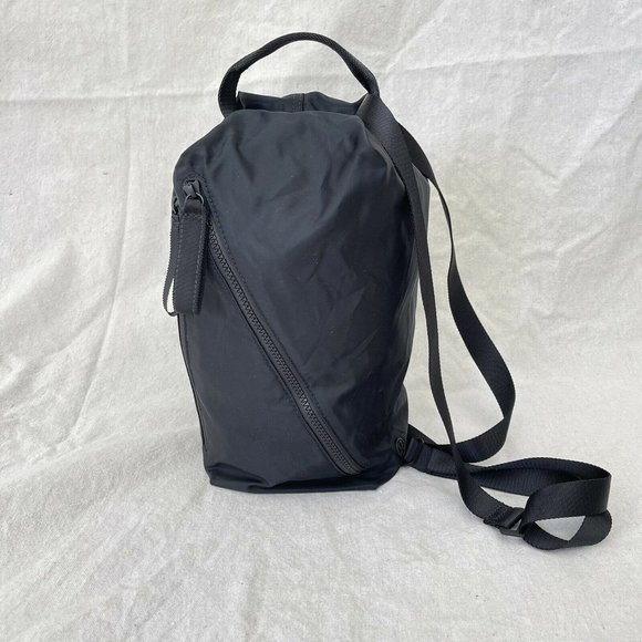 Lululemon Athletica Black Convertible Bag/Backpack